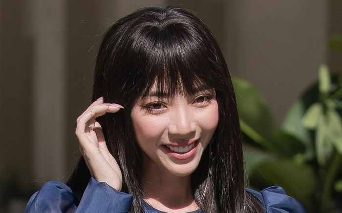 Vừa hết giãn cách, diễn viên Thu Trang nhận được món quà 'khủng'