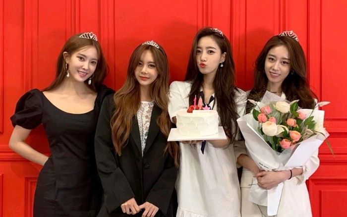 Đường đua Kpop 'tới công chuyện' khi T-ara chính thức xác nhận thời gian comeback sau 4 năm vắng bóng