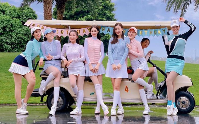 Lí do Hương Giang tái xuất sau 7 tháng 'ở ẩn', có liên quan đến Hoa hậu Đỗ Mỹ Linh