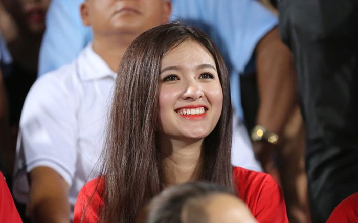 Vé xem tuyển Việt Nam đá vòng loại World Cup 2022 rẻ nhất 500 ngàn đồng