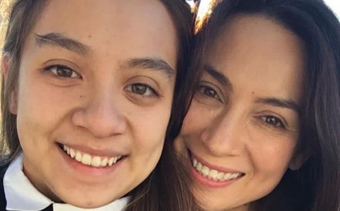 Bị fan phản đối việc rải tro cốt cố ca sĩ Phi Nhung xuống biển, con gái giải thích lý do