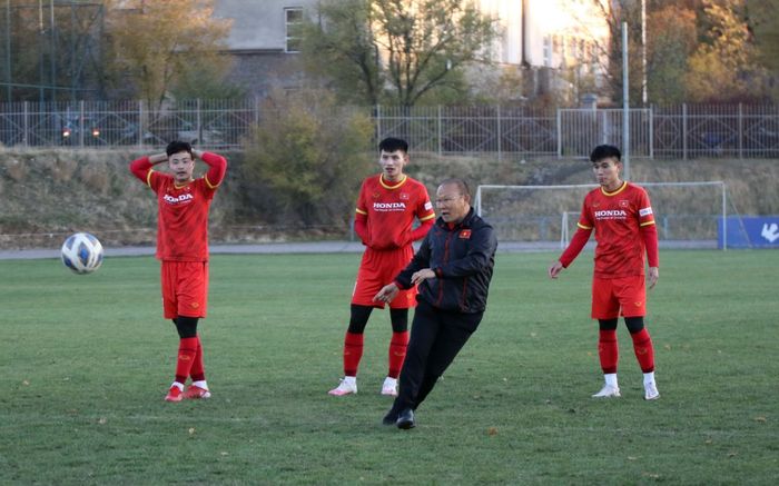 Ông Park giải tỏa áp lực cho U23 Việt Nam trước thềm giải châu Á