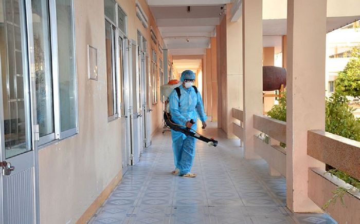 Phát hiện nhiều ca F0, 4 tỉnh thành ra thông báo khẩn cho học sinh nghỉ học