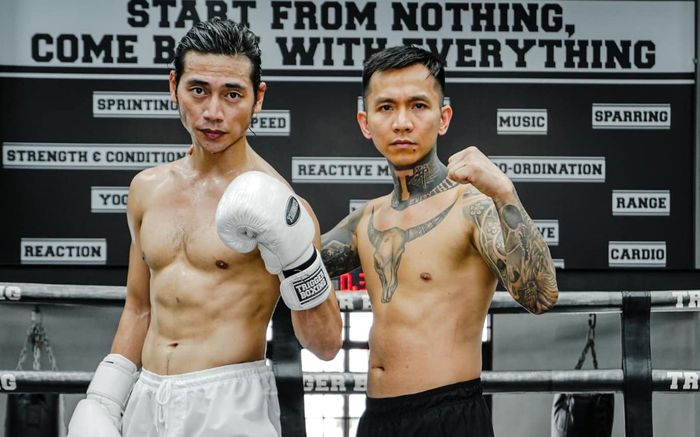 Ngắm thân hình '6 múi' của 'Thập Bát Ca' Lợi Trần trên sàn boxing