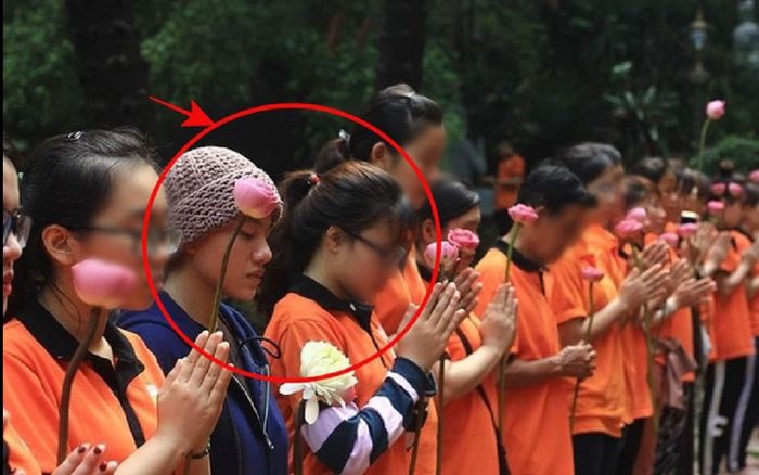 Dân mạng tìm ra hình ảnh Diễm My từng làm Tịnh Thất Bồng Lai 'đại náo' thân thiết với Lê Thanh Huyền Trân