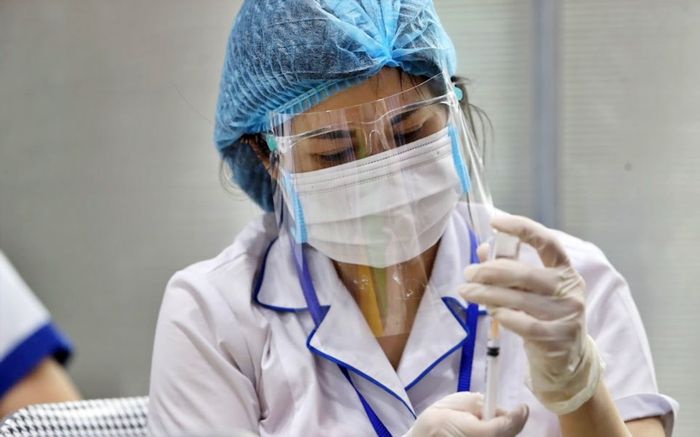 Hà Nội đã tiêm vaccine Covid-19 mũi 1 cho hơn 92%, mũi 2 hơn 53% dân số trên 18 tuổi