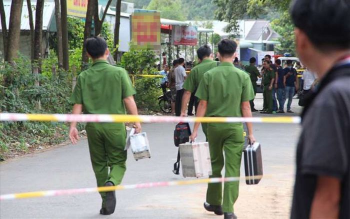 Chồng đâm vợ tử vong, bố vợ trọng thương ngay tại trụ sở Toà án nhân dân huyện Lục Ngạn