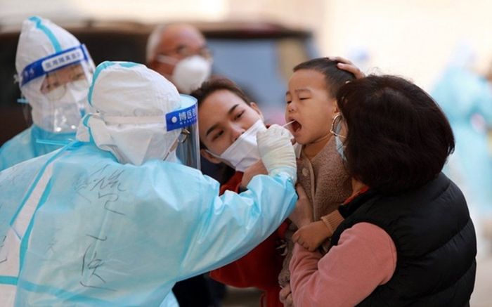 Ca Covid-19 tăng đột biến ở Trung Quốc