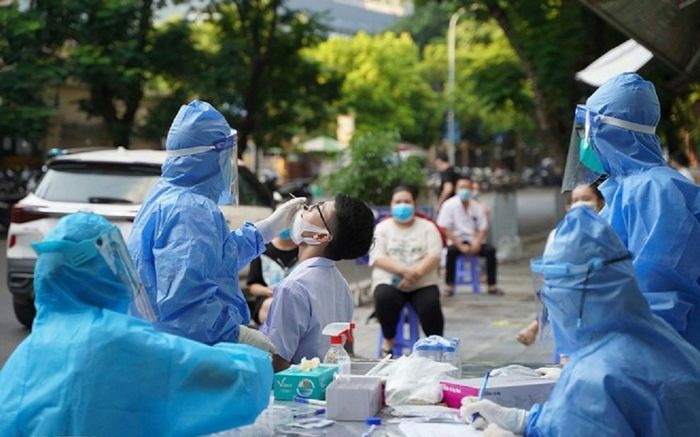 Sáng 5/11, miền Tây báo cáo ghi nhận gần 1.000 F0 cộng đồng