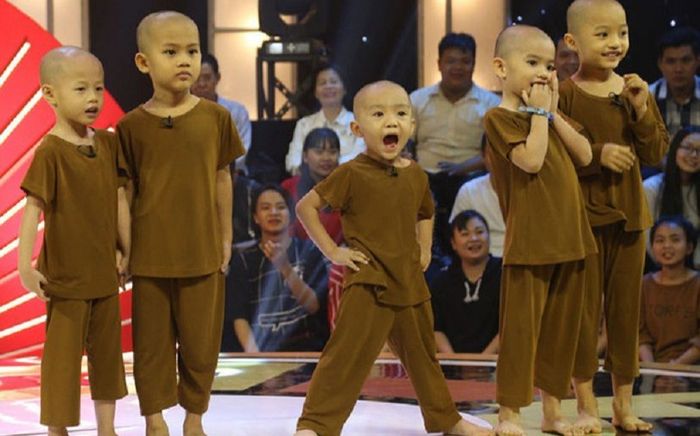 Lai lịch của 3/5 chú tiểu ở Tịnh thất Bồng Lai được làm rõ, là con của 'ni cô' đang sống tại đây