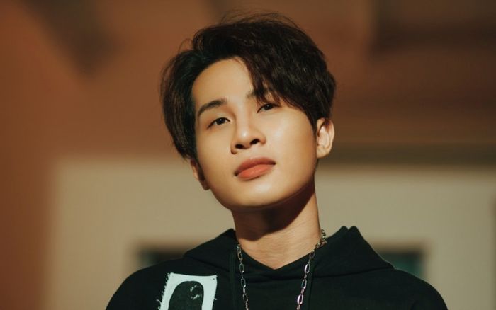 Jack 'nằm không cũng dính đạn' vì công ty dính phốt 'xài chùa' poster chưa xin phép, chuyện gì đây?