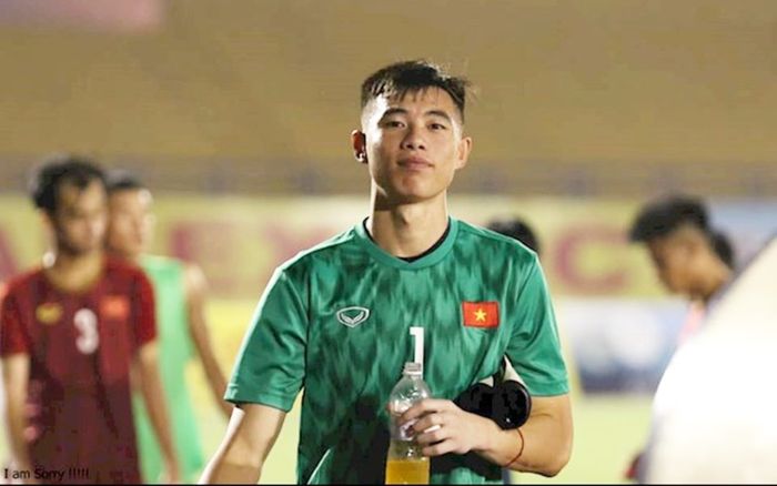 Ông Park bất ngờ gọi bổ sung thủ môn lên tuyển Việt Nam