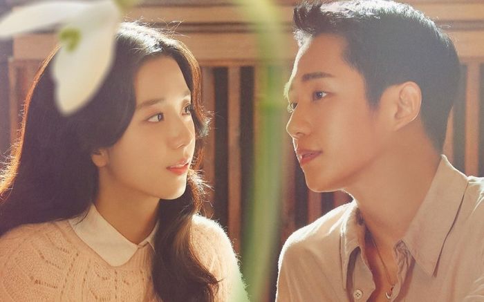 'Snowdrop' tung poster mới ấn định ngày lên sóng, Jisoo (BlackPink) đẹp rạng rỡ bên Jung Hae In