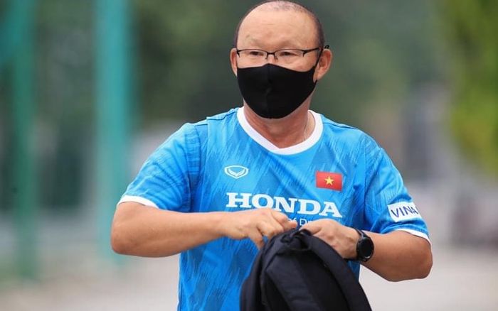 Công Phượng và các đồng đội tặng 'quà siêu to' cho HLV Park Hang Seo?