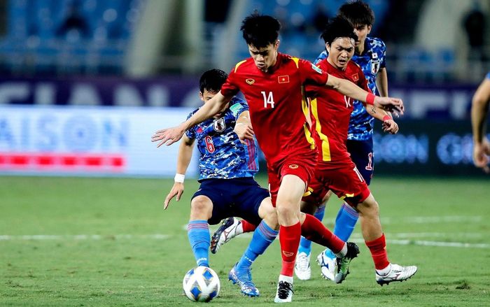 Tuyển Việt Nam đã có màn trình diễn ấn tượng và tiến bộ dù thua Nhật Bản