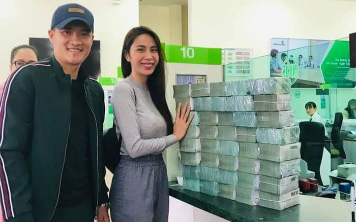 Một huyện ở Quảng Bình thông tin về việc rà soát hoạt động từ thiện của ca sĩ Thuỷ Tiên