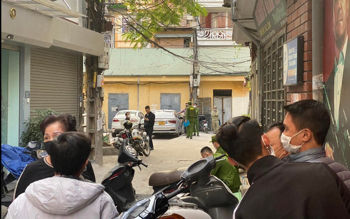 Người đàn ông bất ngờ bị hàng xóm sát hại dã man giữa phố Hà Nội