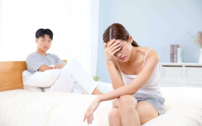 Bị vợ cho ngủ riêng 20 năm vì 'xì hơi' nặng mùi, anh chồng đi khám thì bác sĩ lắc đầu: 'Muộn rồi'