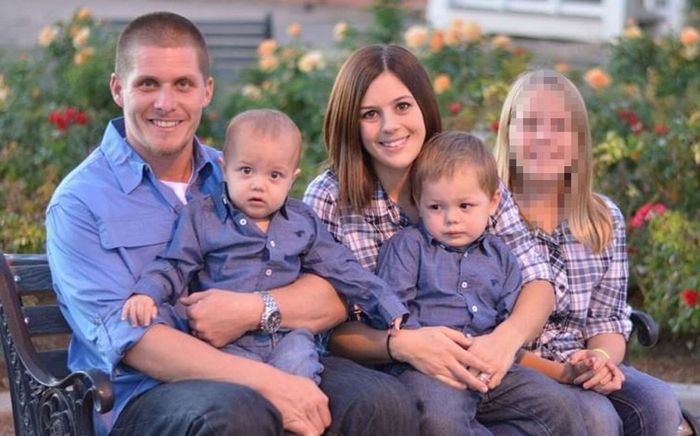 Đỡ đẻ cho bạn thân, người phụ nữ bàng hoàng khi phát hiện danh tính bố ruột của đứa bé