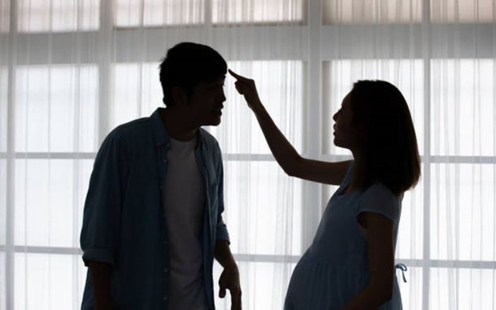 Cặp vợ chồng ly hôn và kết hôn tới 3 lần vì mẹ, tình tiết vụ việc những tưởng chỉ có ở trên phim