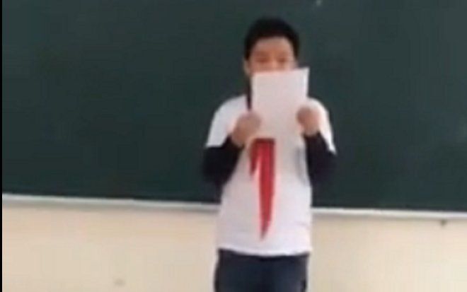 Cười ngất trước bài văn của cậu bé lớp 6 muốn biến thành lợn vì 'làm lợn cũng sướng, ăn xong rồi ngủ'