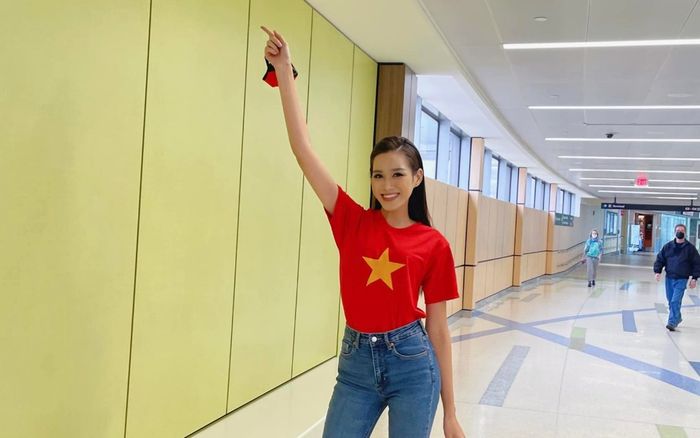 Đỗ Thị Hà bị fan thắc mắc cách phối đồ khi bay sang Puerto Rico