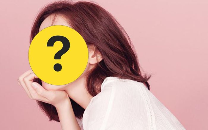 Hết vướng nghi án sắp kết hôn, sao nữ đình đám tiếp tục bị soi chi tiết bầu bí