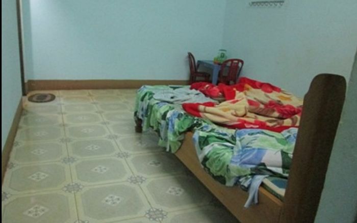 Vào nhà nghỉ với người phụ nữ, người đàn ông 61 tuổi có biểu hiện khó thở rồi tử vong sau đó