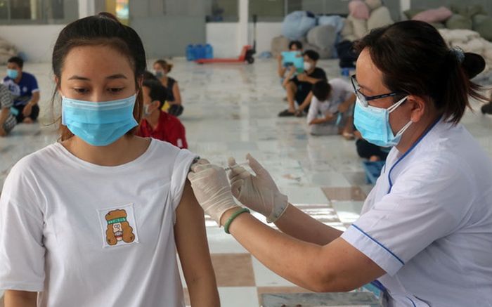 Bắc Giang: Một học sinh tử vong vì sốc phản vệ sau khi tiêm vaccine Covid-19