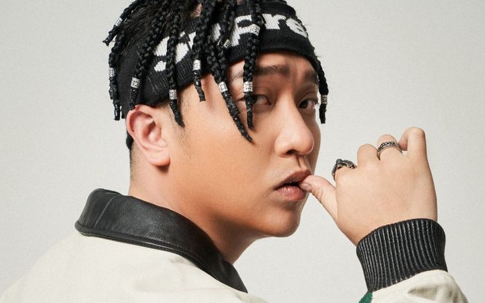 Không còn 'ở ẩn', Yanbi bất ngờ tung ca khúc mới tặng bạn gái trước thềm Giáng sinh