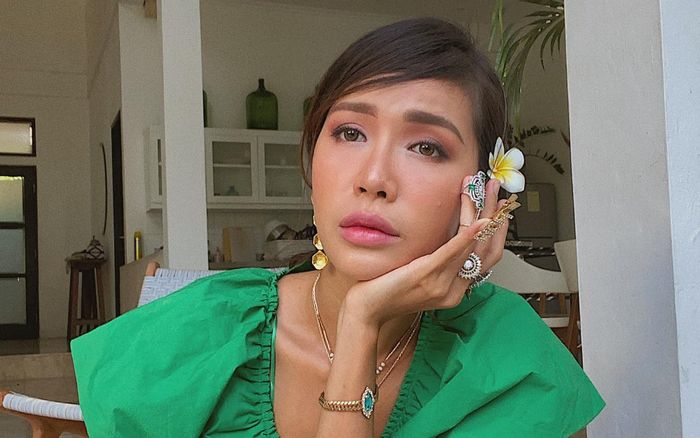 Vừa công khai bạn trai lại rộ tin kết hôn, Minh Tú bất ngờ thừa nhận đang độc thân