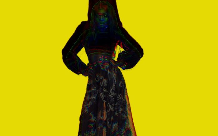 Chị gái Đặng Thu Thảo 'nói bóng gió' một Hoa hậu mua giải intop 5 ở Thái Lan với giá 150 nghìn đô