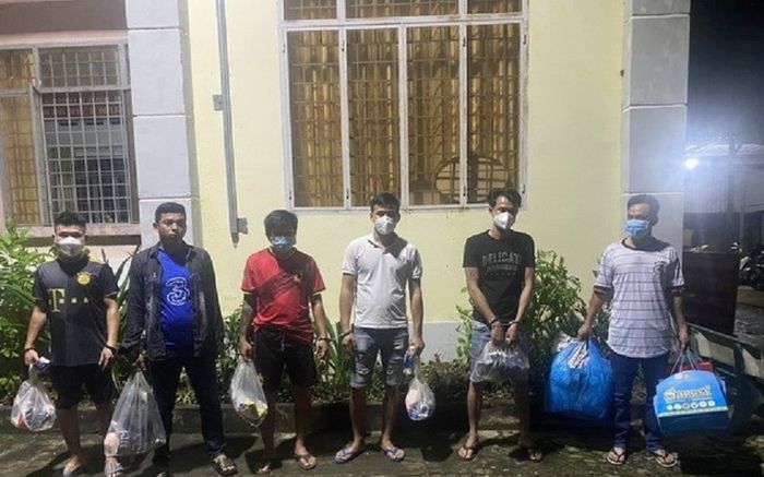 2 nhóm hẹn nhau 'nói chuyện' khiến 1 người tử vong, 8 người bị bắt vì liên quan đến một cô gái
