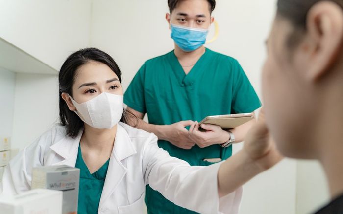 "Mang đến vẻ đẹp hài hoà và hoàn thiện hơn cho khách hàng là mong muốn của tôi"- Dr Phương