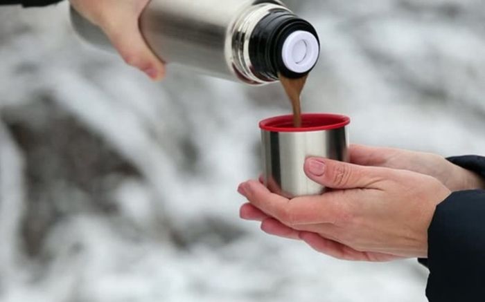 4 loại đồ uống cực nguy hiểm nếu bỏ vào bình giữ nhiệt