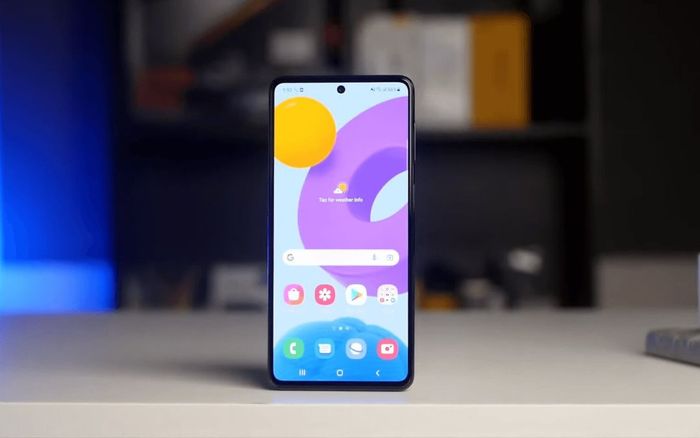 4 smartphone tốt đáng mua trong dịp cuối năm