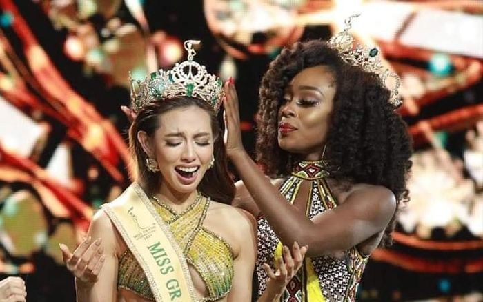 Bạn có tò mò Thùy Tiên được những gì sau khi đăng quang Miss Grand 2021?