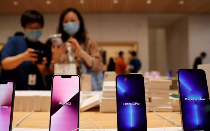Apple xác nhận iPhone 12 và iPhone 13 gặp sự cố