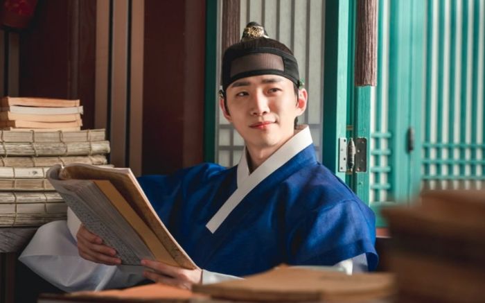 Lee Junho hứa hẹn sẽ làm điều đặc biệt này nếu rating 'The Red Sleeve' vượt qua 15%