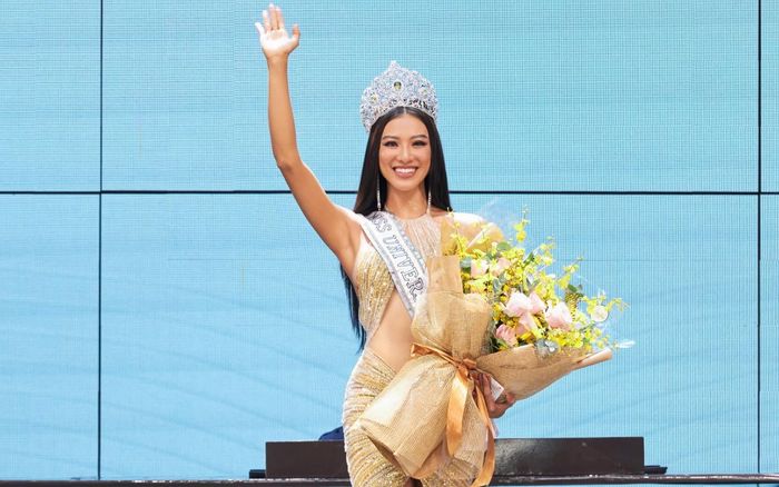 Niềng răng siêu tốc, Kim Duyên đầy tự tin với nụ cười mới tại Miss Universe 2021