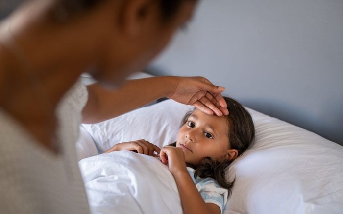 Dấu hiệu bất thường giúp phân biệt giữa cảm lạnh, cúm và Covid-19