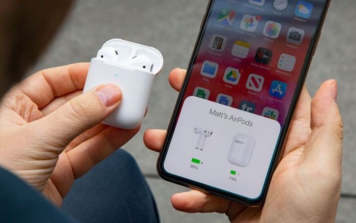 Cách kiểm tra thời lượng pin AirPods để không 'tuột cảm xúc' khi đang nghe nhạc