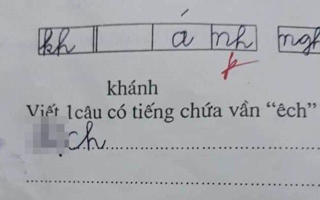 Đề bài yêu cầu đặt câu có tiếng chứa vần 'êch', bé gái viết 1 từ mà ai nấy cũng ngã ngửa