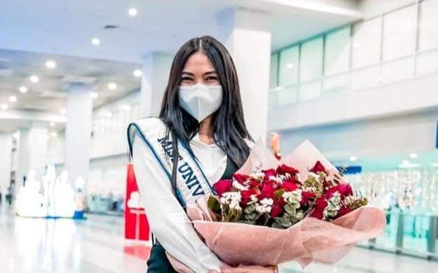 Top 5 Miss Universe 2021 - người đẹp Philippines được trao huân chương, đón tiếp trang trọng khi về nước