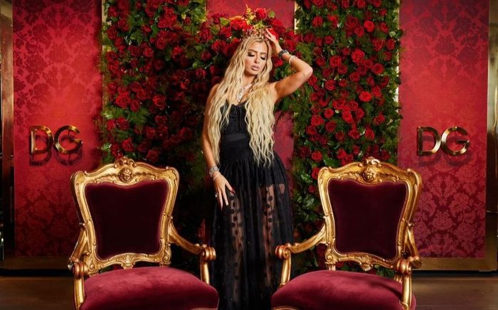 Dolce & Gabbana tổ chức một bữa tiệc theo chủ đề hoàng gia ở LA