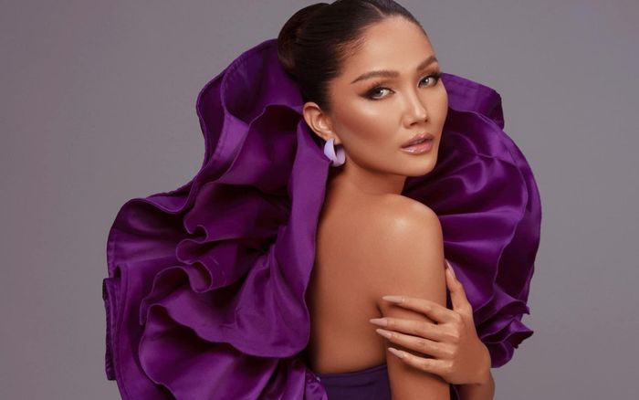 H'Hen Niê gỡ danh hiệu Top 5 Miss Universe 2018, chuyện gì đây?