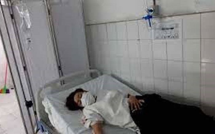 Vụ cô giáo 'tự tử' trước mặt hiệu trưởng: Hàng loạt tố cáo đúng