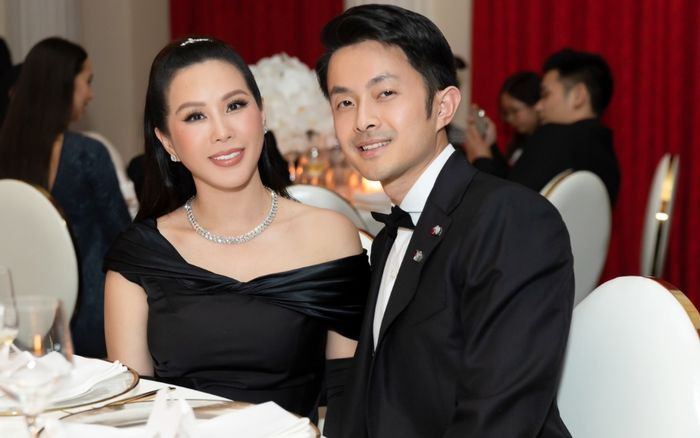 Hoa hậu Thu Hoài lần đầu xuất hiện cùng chồng hậu đăng ký kết hôn tại Mỹ