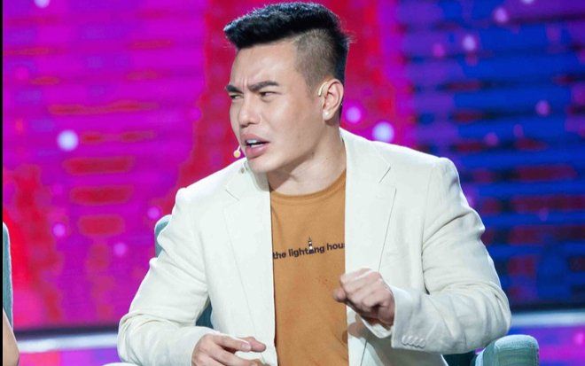 Lê Dương Bảo Lâm lên tiếng khi bị nói giống quái xế trẻ trâu, vừa bồng con vừa bốc đầu xe