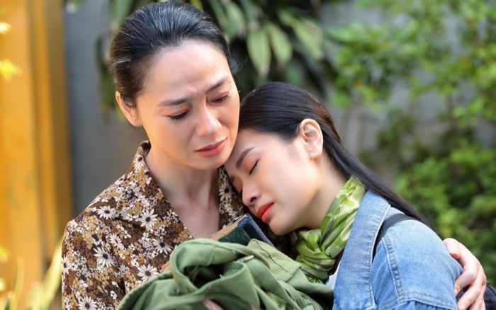 Quách Thu Phương hóa vợ liệt sĩ mòn mỏi chờ chồng trong phim ngắn của Quán quân Sao mai Thu Hằng